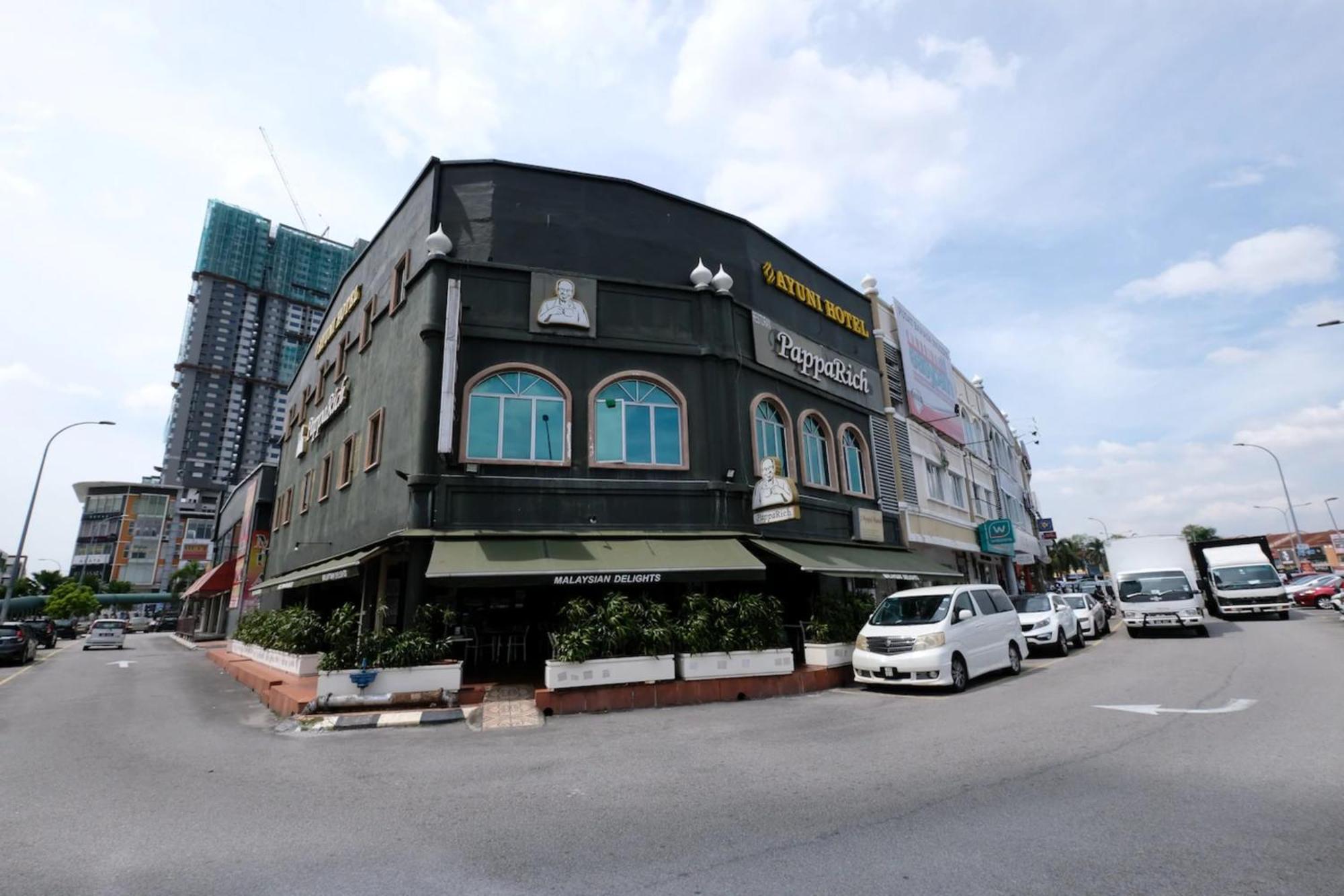 Super Oyo 707 Ayuni Hotel Bangi Exterior foto